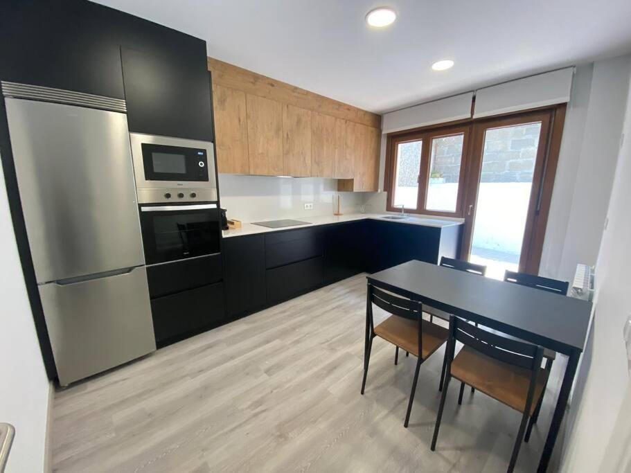 Piso 3 Habitaciones En بايونا المظهر الخارجي الصورة