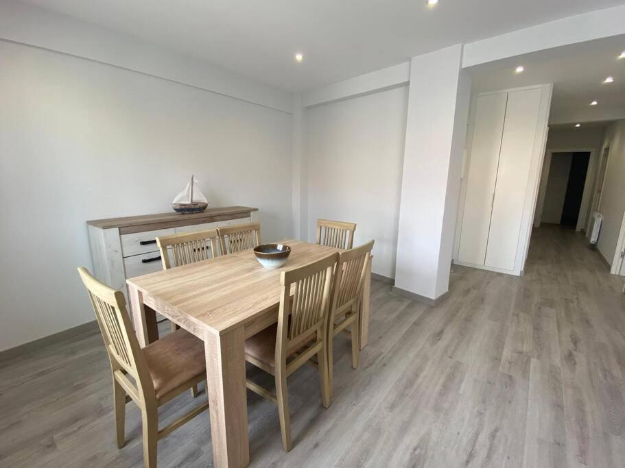 Piso 3 Habitaciones En بايونا المظهر الخارجي الصورة